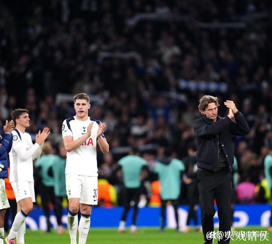 天空：热刺会给弗兰克时间，来解决球队当下的问题